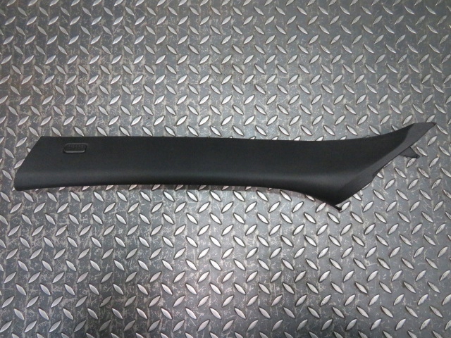 фото №1, Обшивка стійка праве 7129749 bmw e70 x5