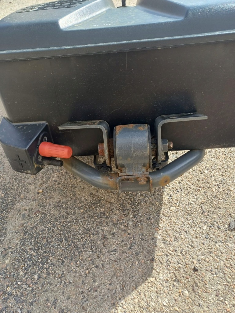 фото №2, Корпус основание коробка аккумуляторов daf xf 106