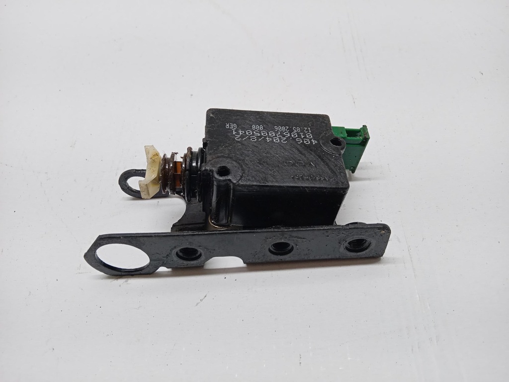 фото №1, Привод замка крышки задняя land rover discovery iii