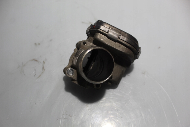 фото №1, Дроссельная заслонка peugeot 208 i 1.4hdi