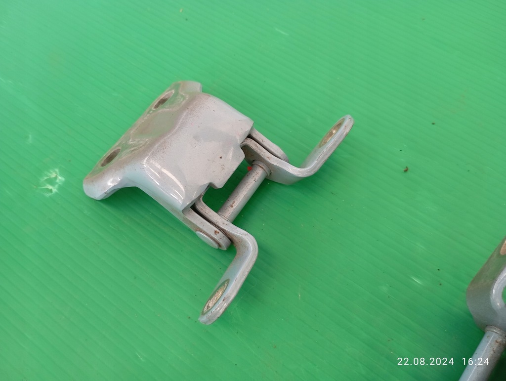 фото №3, Петлі двері opel karl 15-