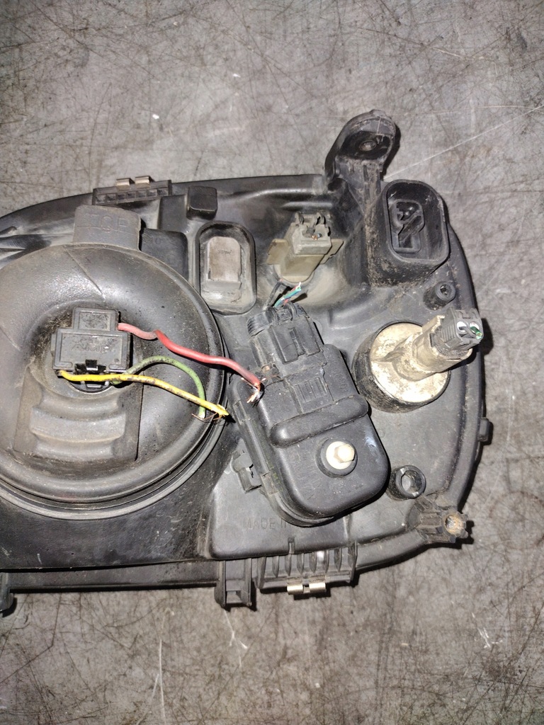 фото №7, Лампа правая перед nissan micra k11