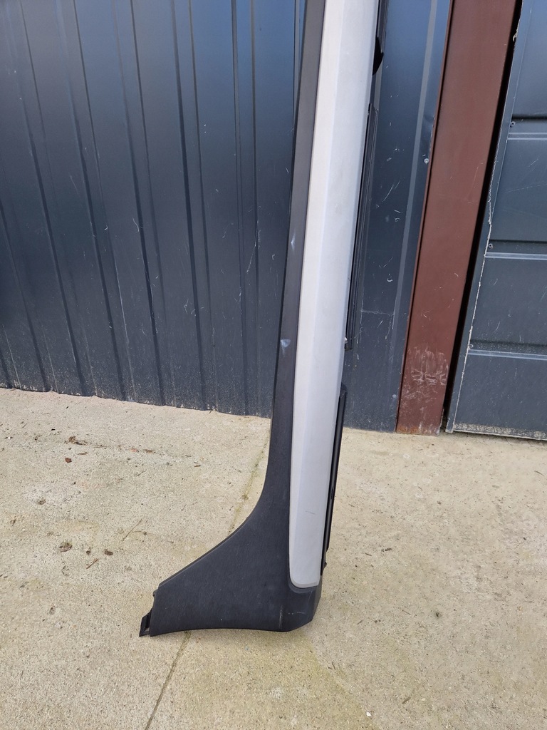 фото №4, Ford fiesta mk8 active молдинг поріг права поріг