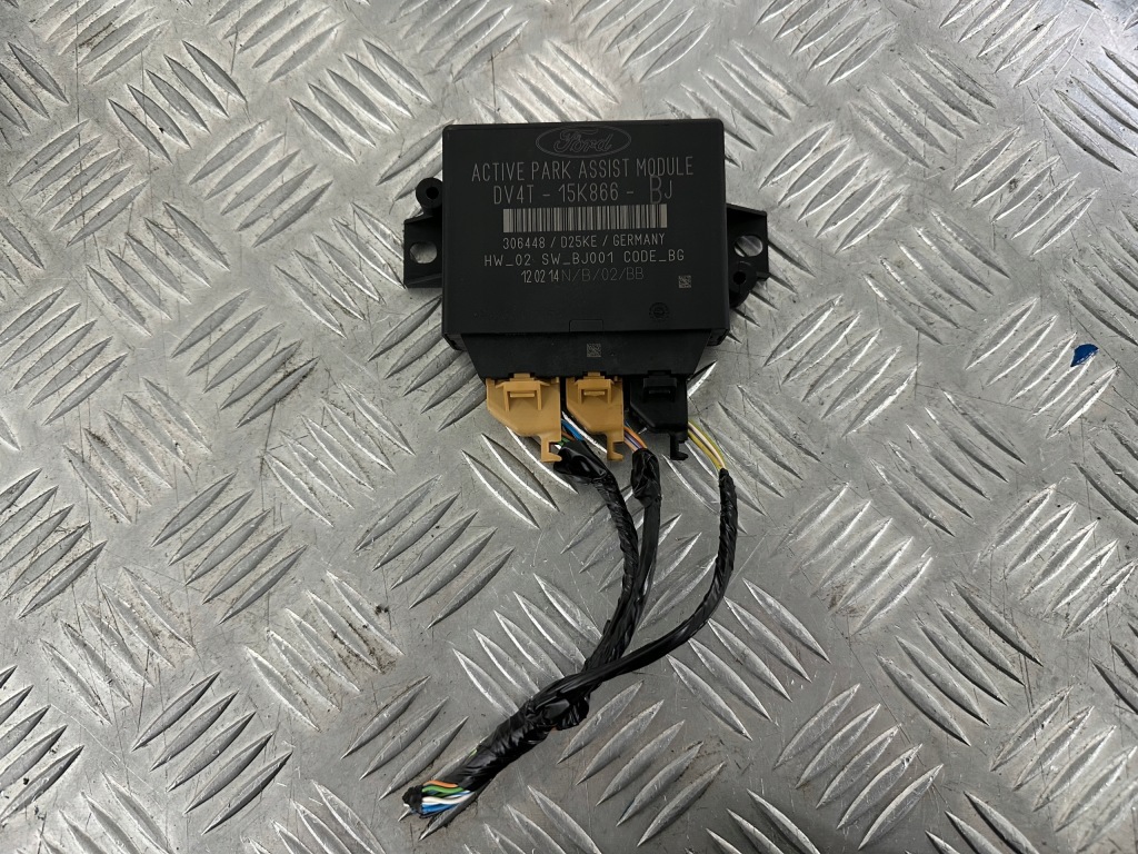 Купити Ford focus mk3 модуль pdc dv4t-15k866-bj