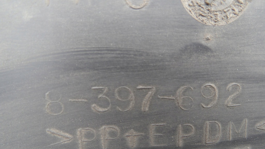 Bmw z3 99r подкрылок правое  задняя 8397692 Недорого