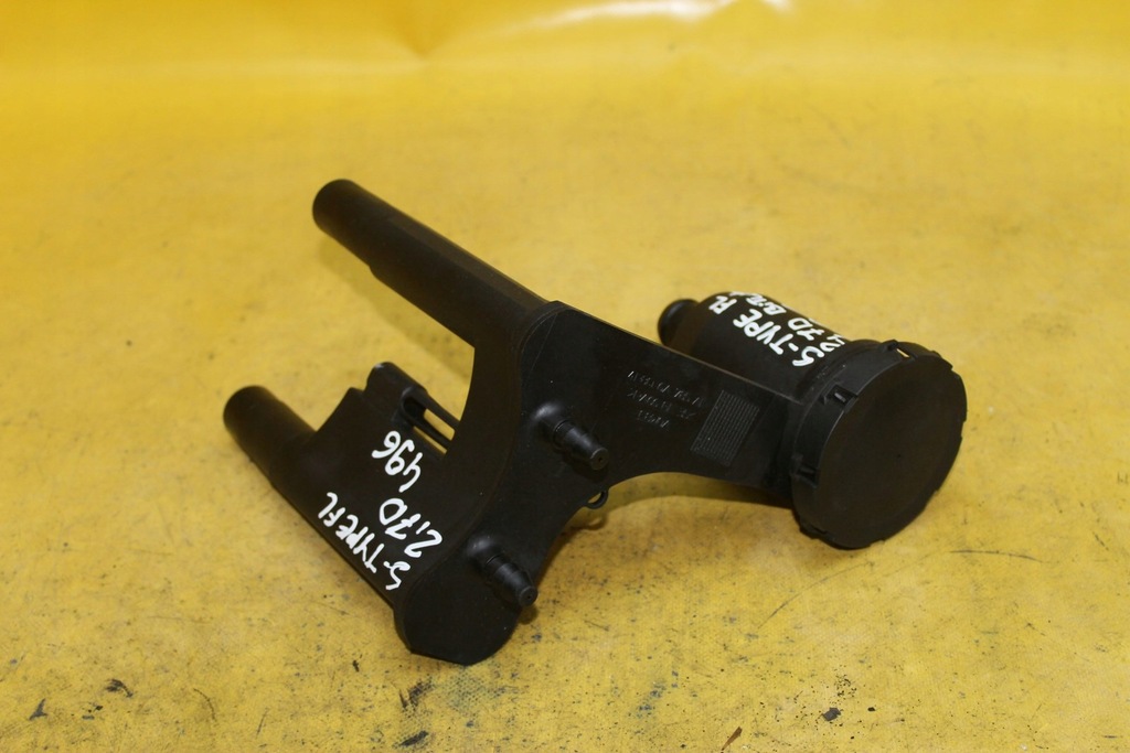 фото №1, Вентиляция картера масла jaguar s-type 4s7q-9424-kb