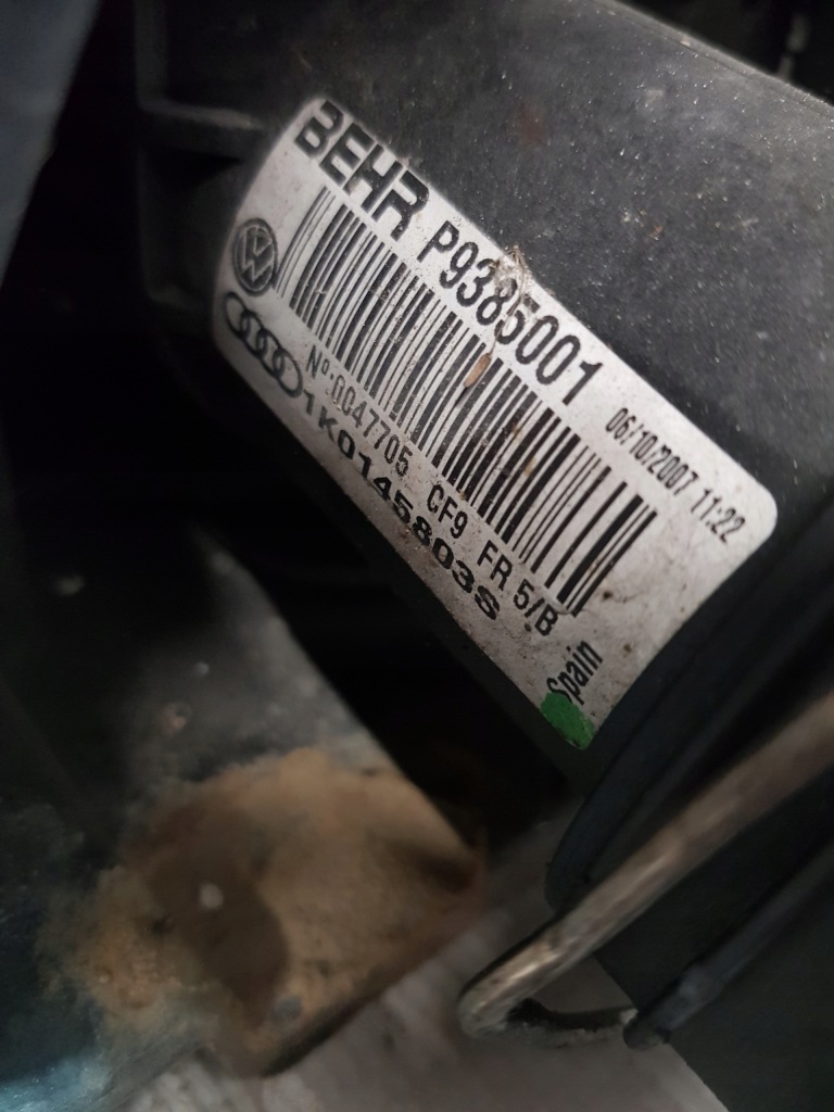 Ремінь передній радіатор 1k0145803s audi a3 8p рестайлінг  eur 08r s-line 2.0 tfsi Недорого