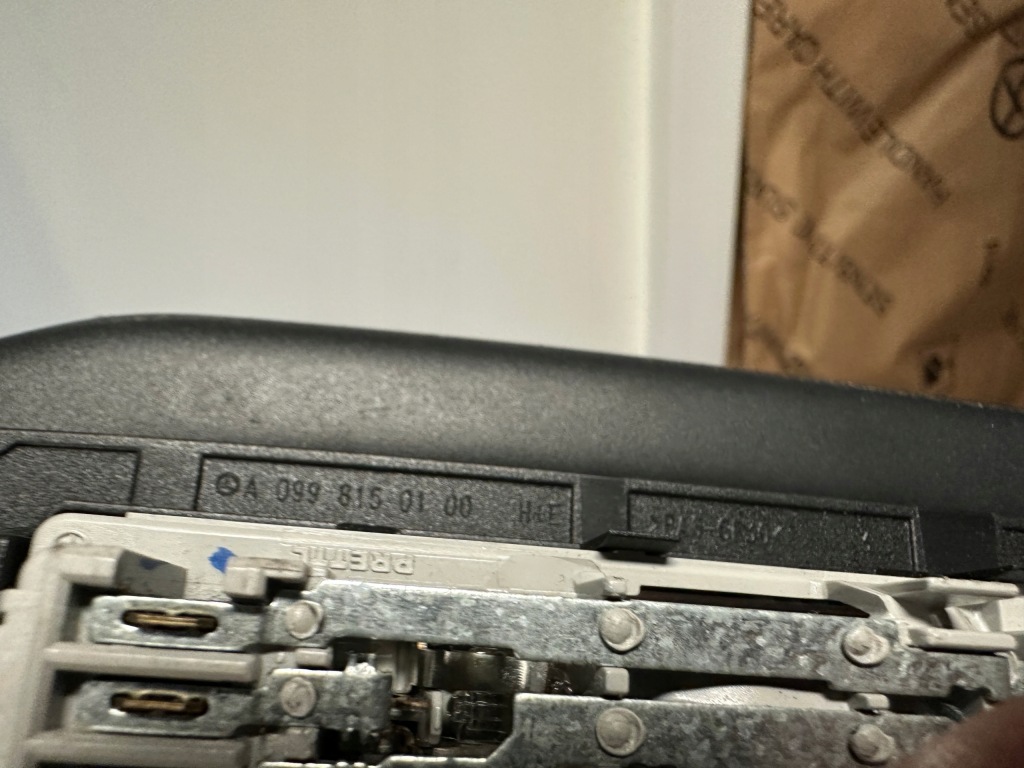 фото №4, Mercedes w246 ручка стельовий тонована a0998150100