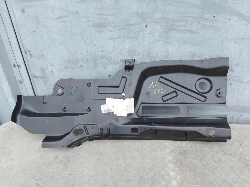 фото №1, Audi a1 8x pas задній новий 8x0813301tb