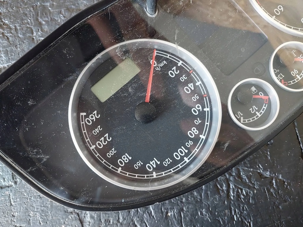 фото №11, Счетчик / спидометр volkswagen passat b5 1.8 3b0920825