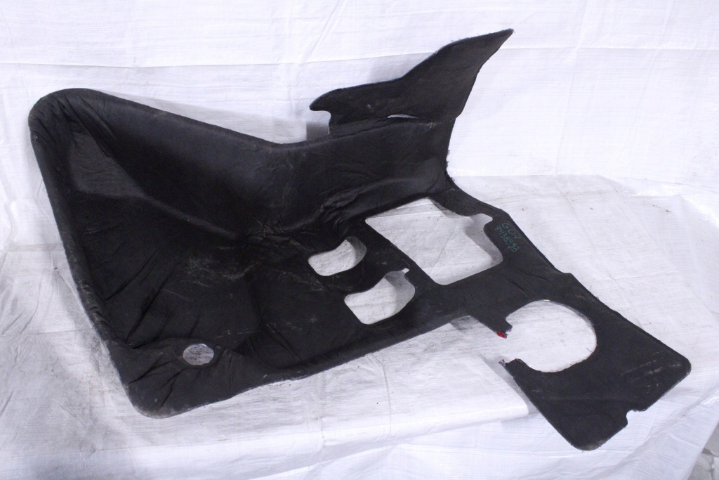 фото №1, Bmw x7 g07 шумоизоляция багажник левая 7438993