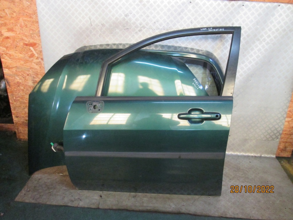 фото №1, Дверь левая перед suzuki liana hb 01-03 z2t