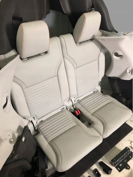 фото №11, Discovery v 5 l462 сиденья заднее сиденье обшивки багажник