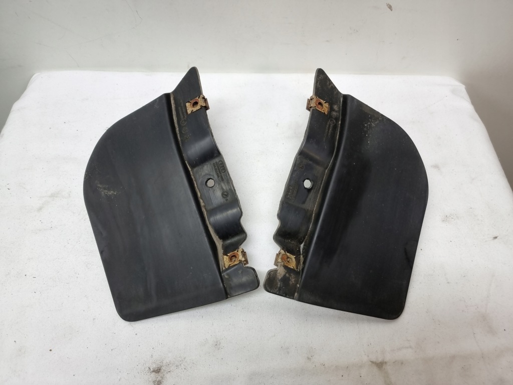 Купити Audi бризковик задня комплект 83a853834