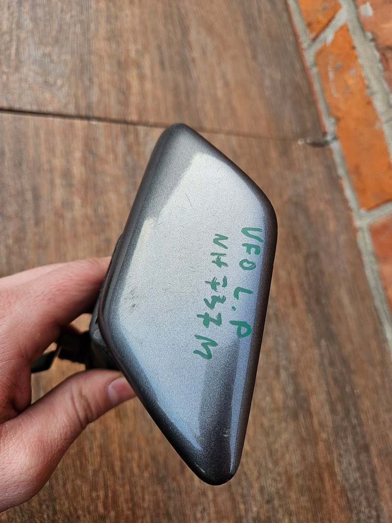 фото №8, Honda civic viii ufo 06-11r омивач лампи лівий комплект nh737m заглушка