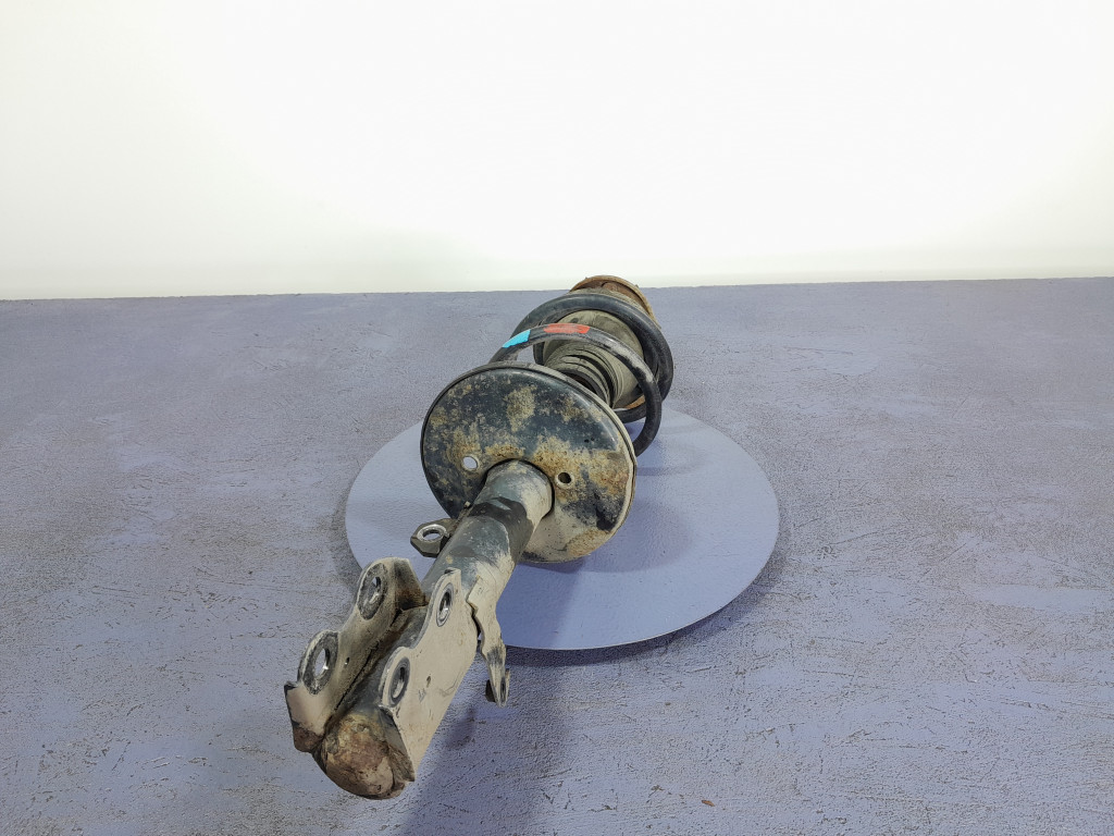 фото №1, Toyota prius ii 03- амортизатор mcperson перед левый 48510-47061