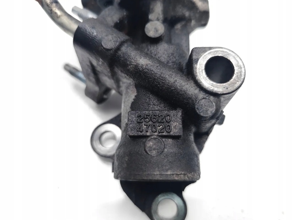 Toyota verso s клапан egr 1.33 бензин 73kw 99 hp 25620-47020 2011 mpv с Разборки