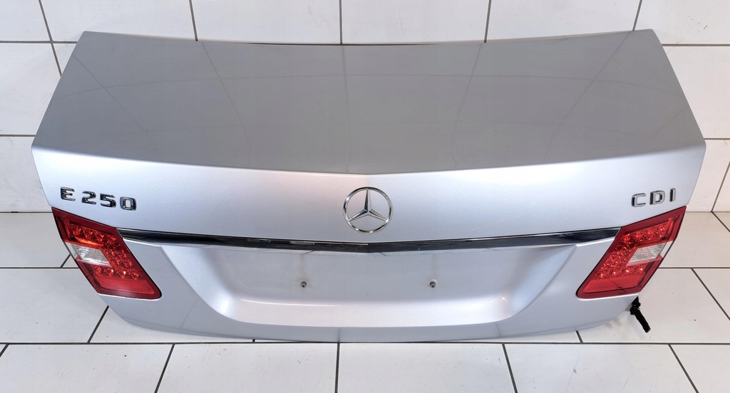 фото №6, Mercedes w212 sedan 775 крышка багажника багажника комплектная с фарами #