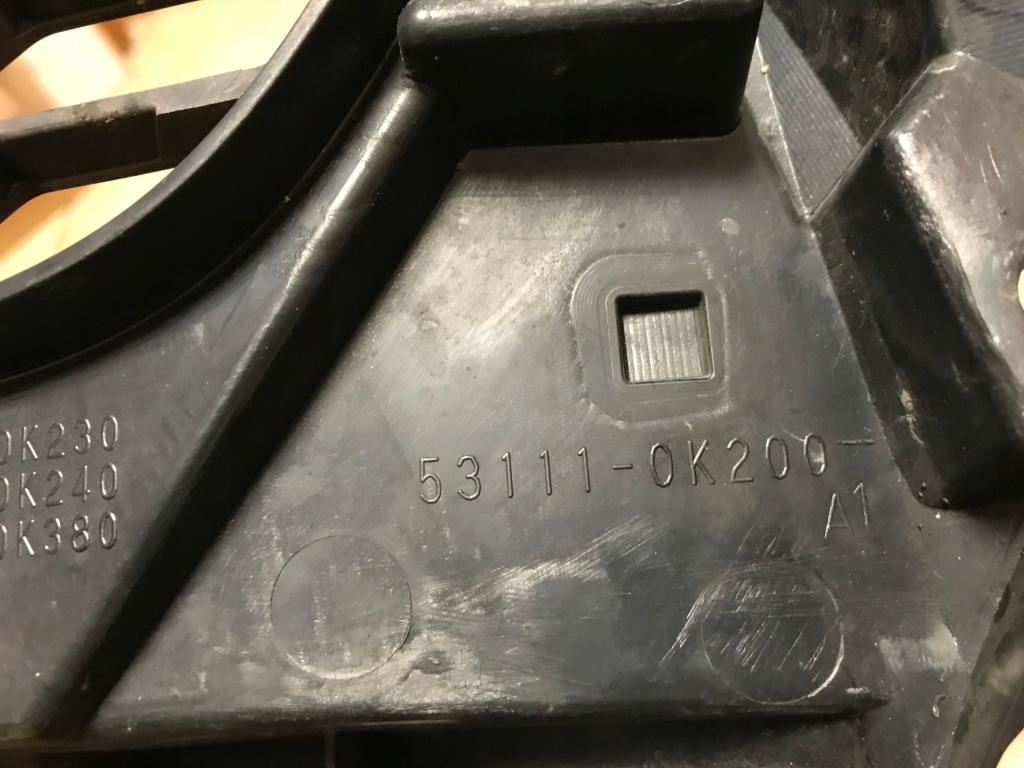 фото №5, Toyota hilux 2009-12 решётка радиатора решётка радиатора хром idealna