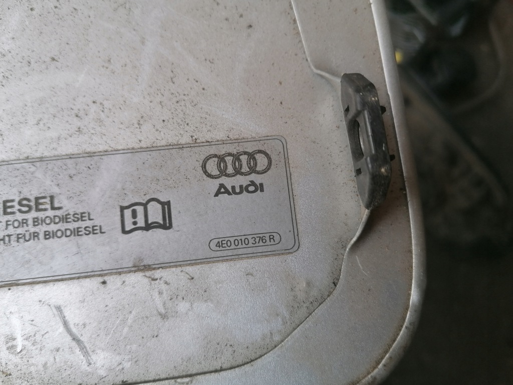 фото №3, Крышка заливной топлива audi a4 b7 4e0010376r