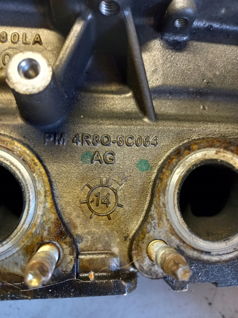 фото №5, Головка двигуна peugeot 607 2.7 v6 4r8q-6c064ag