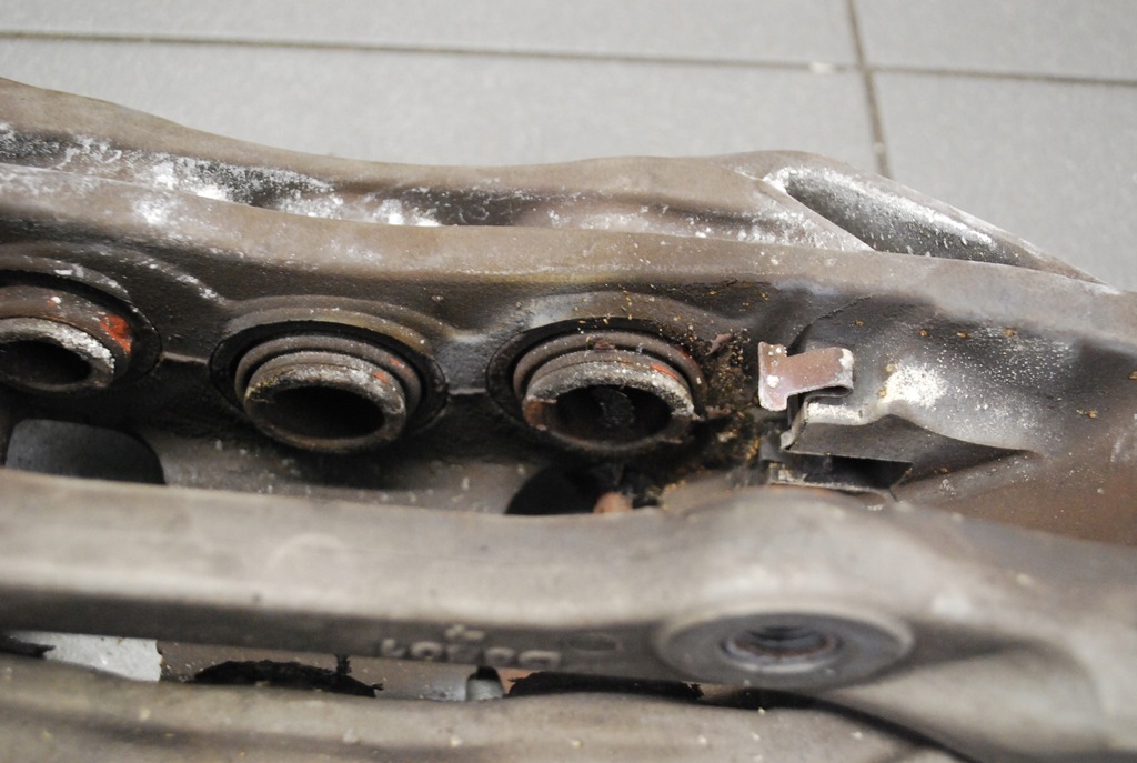 фото №7, Суппорт тормозной правый audi q7 4m 4m0615106ar