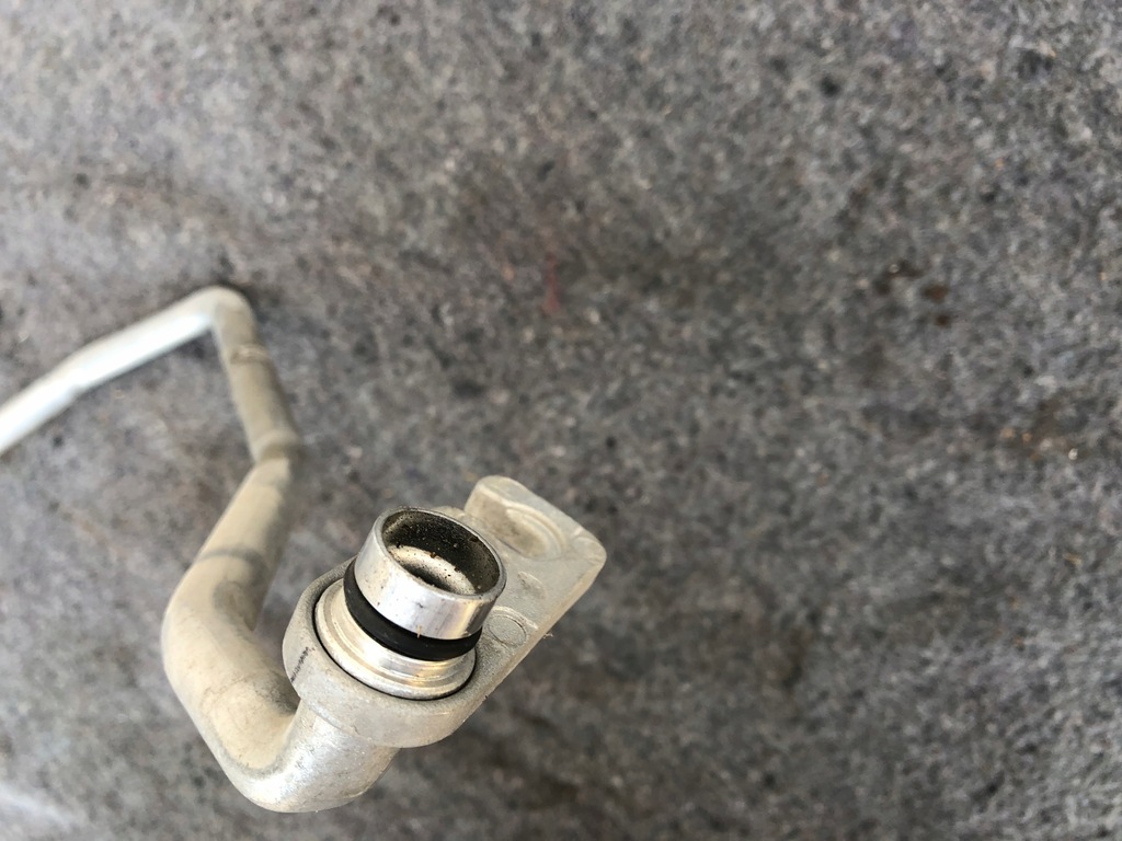 фото №4, Toyota auris труба шланг кондиціонера 88704-0z170