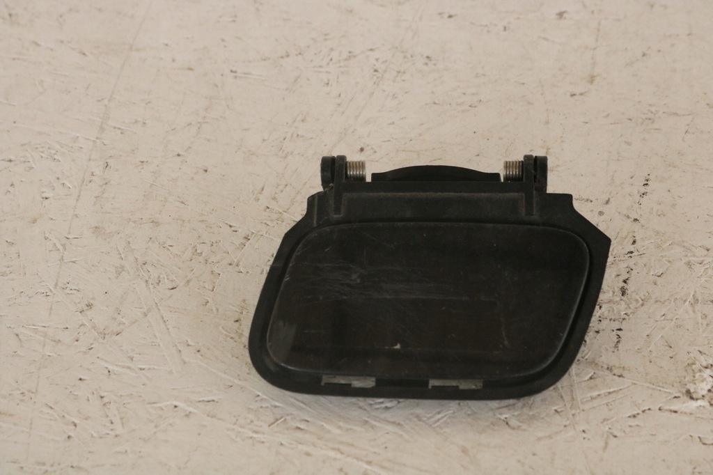 фото №1, Audi a4 b8 заглушка розпилювача ліва .