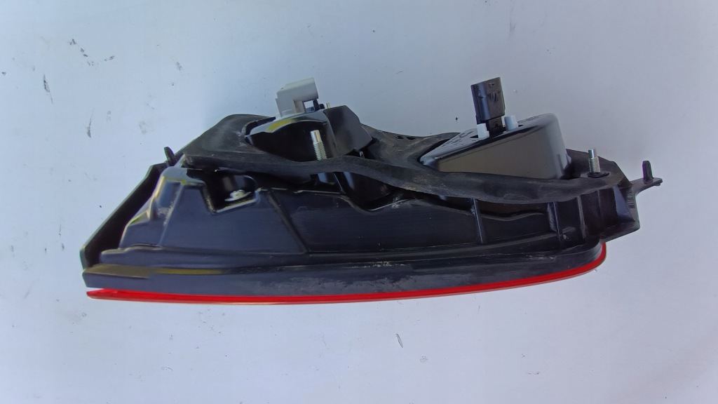 Nissan qashqai j11 17-21 рестайлинг  фара задняя задний  правый  led Недорого