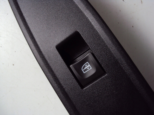 фото №3, Панель скло правий перед renault kangoo iii 22 r