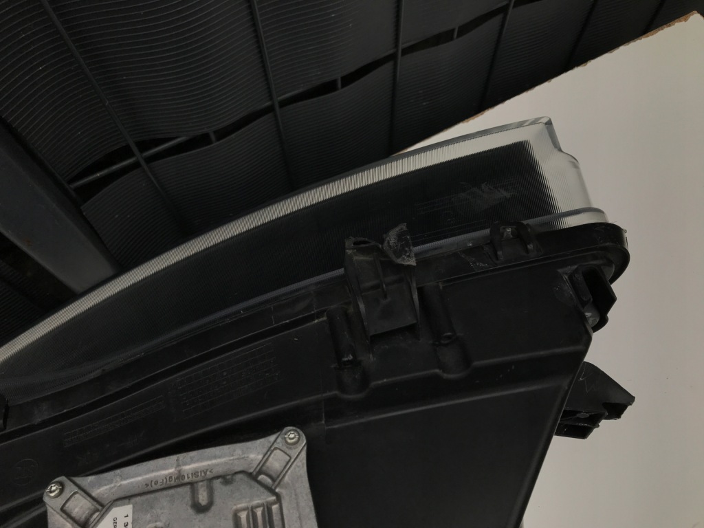 Fiat ducato права лампа перед передня рестайлінг  led 2014-2021 Оригінал