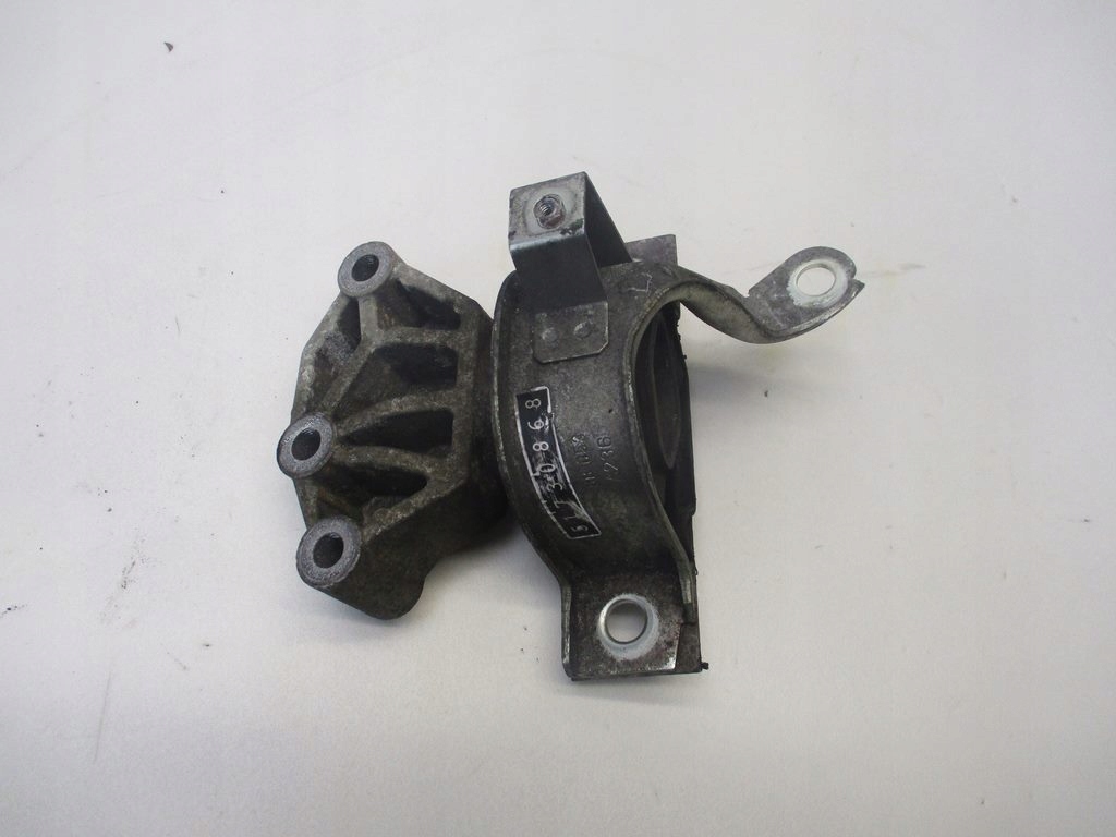 фото №1, Кронштейн подушка двигуна fiat 500 1.3 d