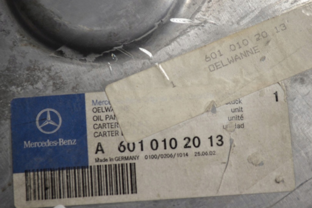 Mercedes t1 kaczka 601 sprinter поддон масляная в Украине