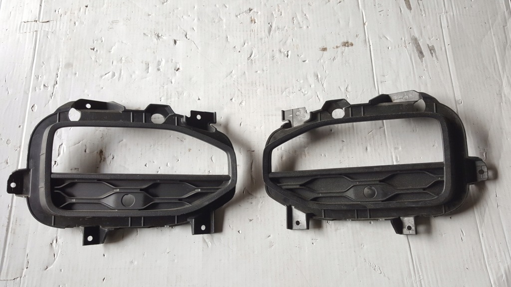 фото №1, Решётки бампера p+l перед vw t-roc 2ga853211h/212h