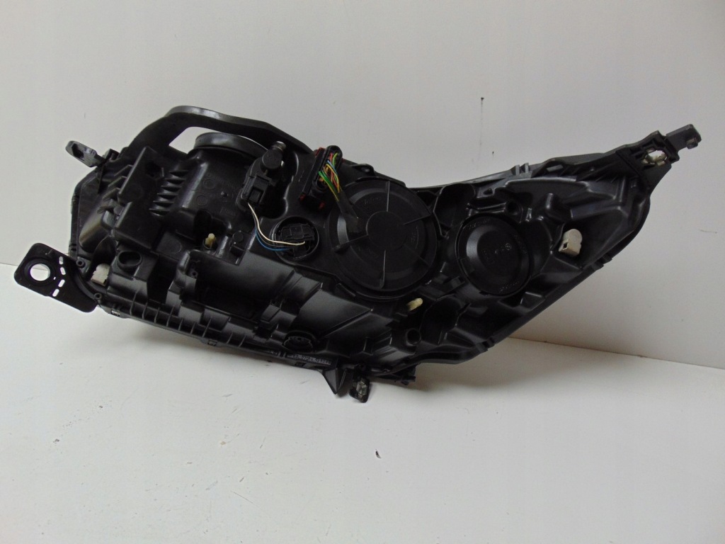Фара фара правий перед citroen c5 3 led 9674397980 європа Зі Шроту