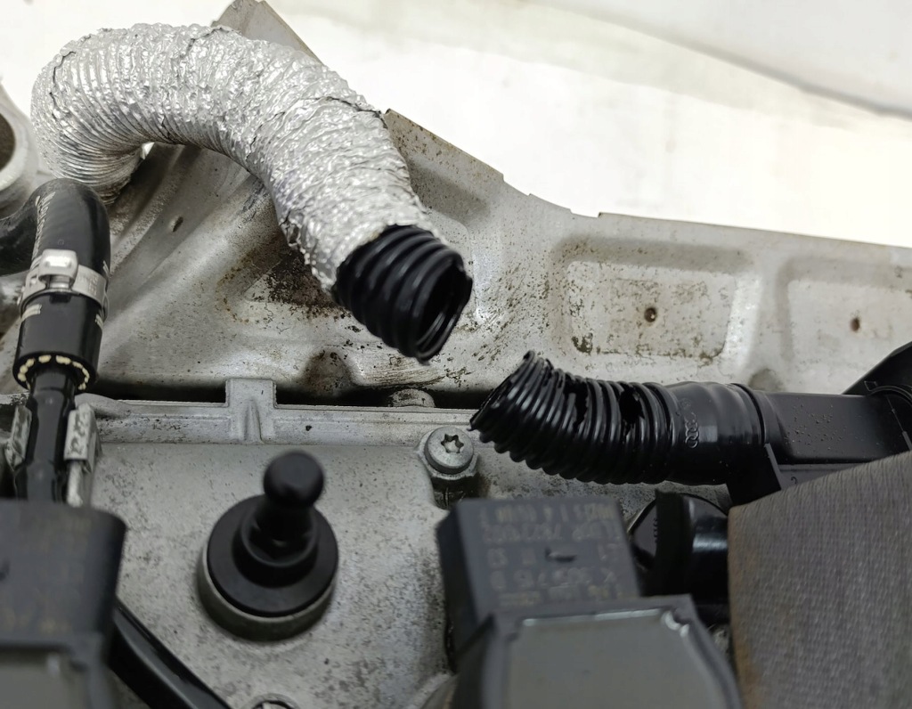 Купити Комплектний  двигун бензиновий audi a4 a5 1.8 tfsi cab