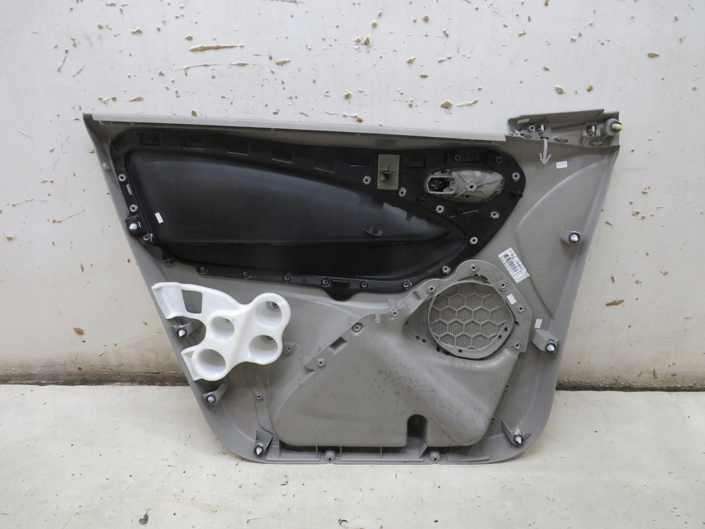 фото №2, Обшивка оббивка двері правий перед renault zoe