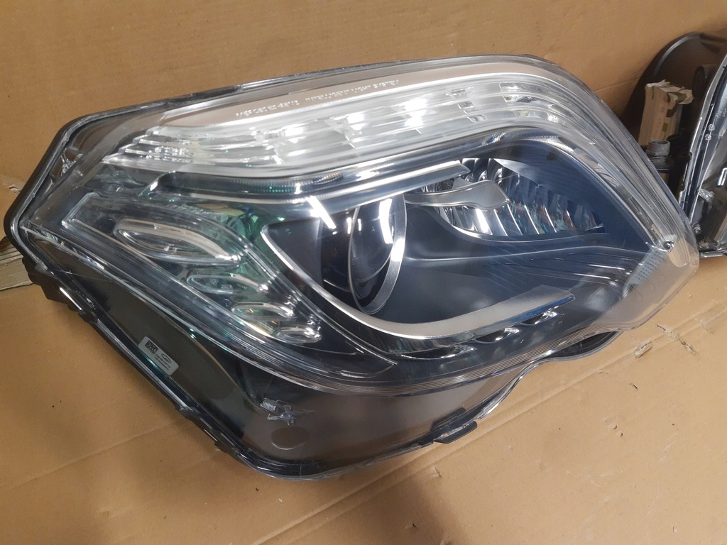 фото №13, Mercedes glk x204 lift левая+ правая лампа ils a2048201539 a2048201639