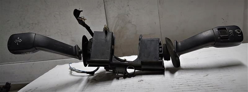 фото №1, Переключатель комбинированный bmw 01200900/01100400