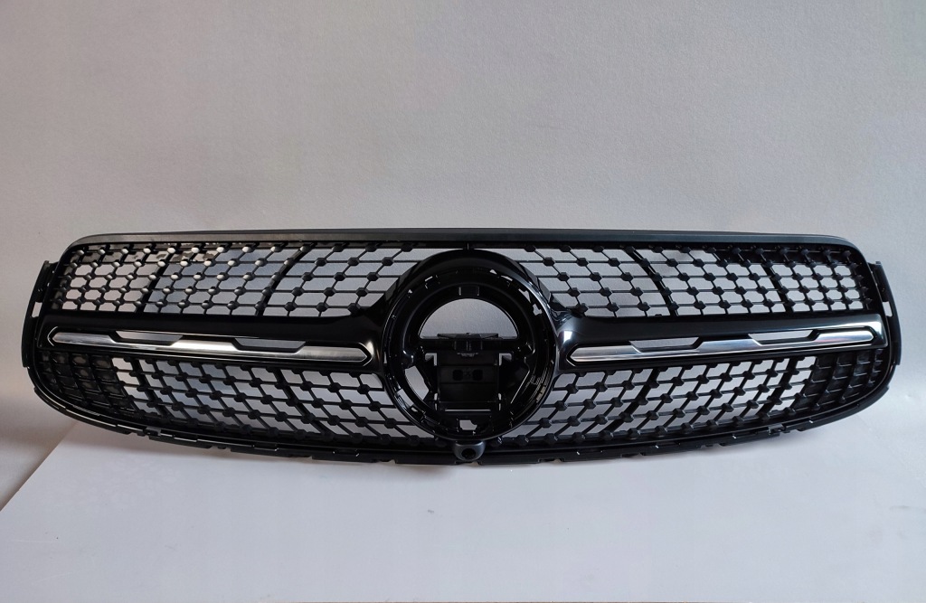 фото №1, Mercedes glc a253 x253 lift amg решётка радиатора решётка радиатора a2538800407 2019-