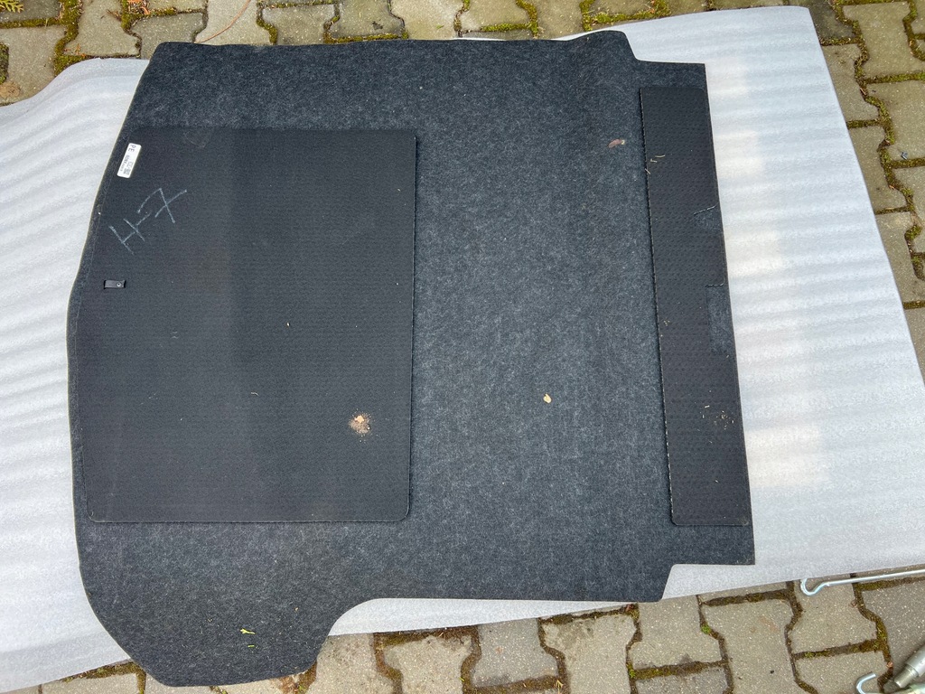 фото №10, Mazda 3 bm обшивка багажника пенополистирол sedan rok 2021