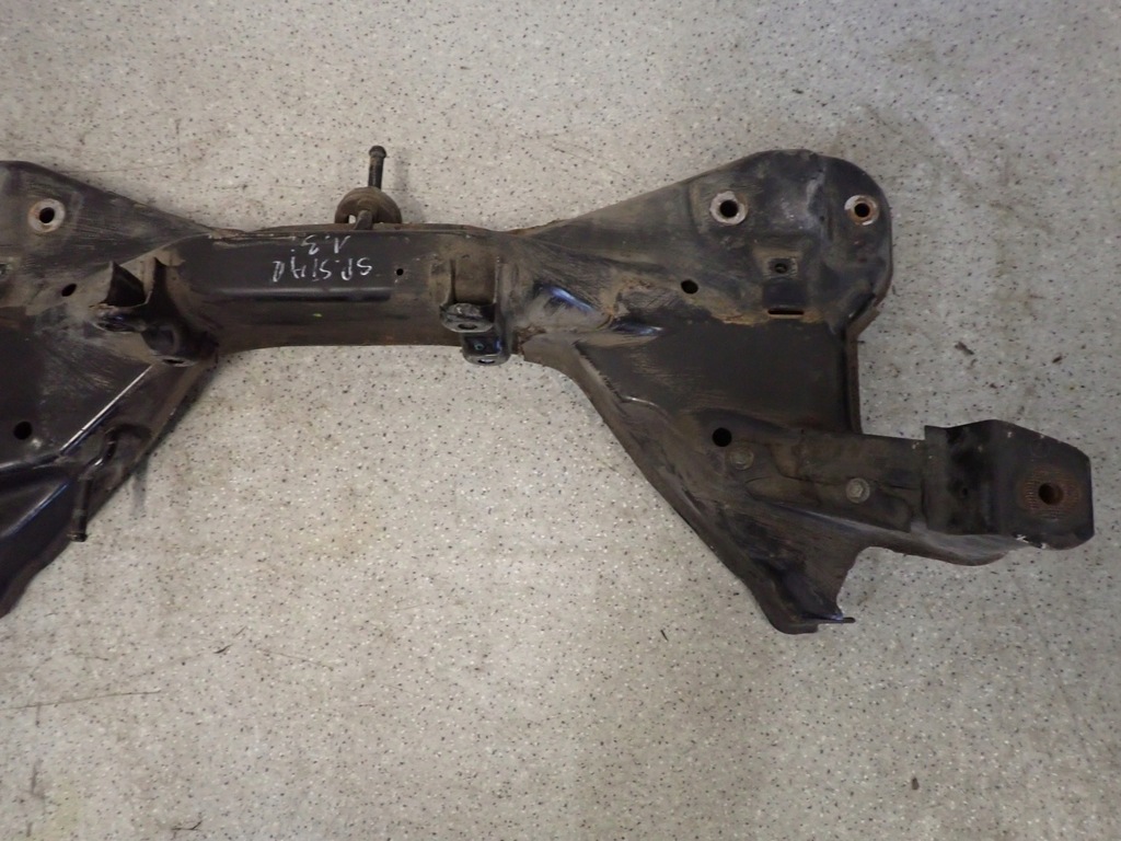 фото №3, Space star 99-05 балка подвеска перед подрамник