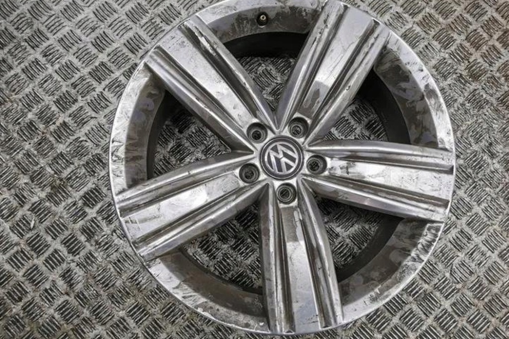 фото №7, Комплект диск vw tiguan 5n_ 5na601025r 1.5l бензиновый 110kw 2020