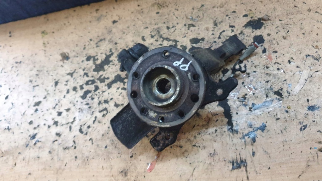 фото №1, Opel astra iii h поворотний кулак ступиця права перед