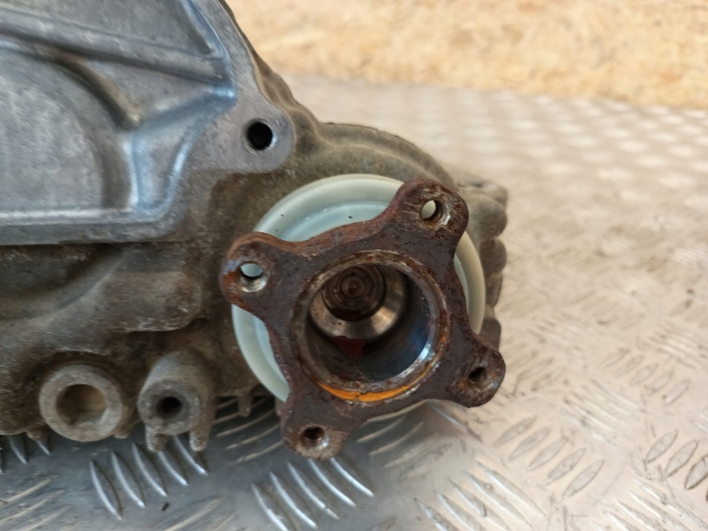 Bmw оригинальный номер 7619176 7619181 x1 e84 редуктор коробки передач регулятор Цена