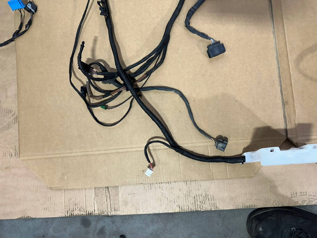 фото №7, Джгут, електропроводка задня, задня салону mercedes w447 cz,vito, tourer пасажирський