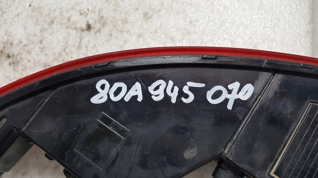 фото №10, Лампа w бампер правый задняя audi q5 80a945070 демонтаж