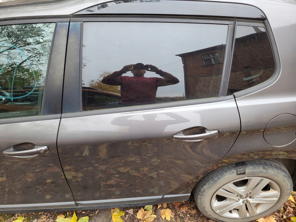 фото №1, Двері задні задня ліва peugeot 2008 i evl