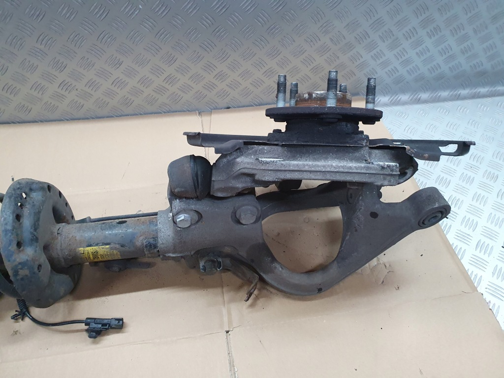 Mcperson левый поворотный кулак амортизатор astra j gtc 1.4 turbo с Разборки