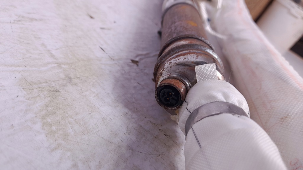 фото №6, Dodge ram 1500 13-19 шторка безопасности правая quad cab 68161580ak usa